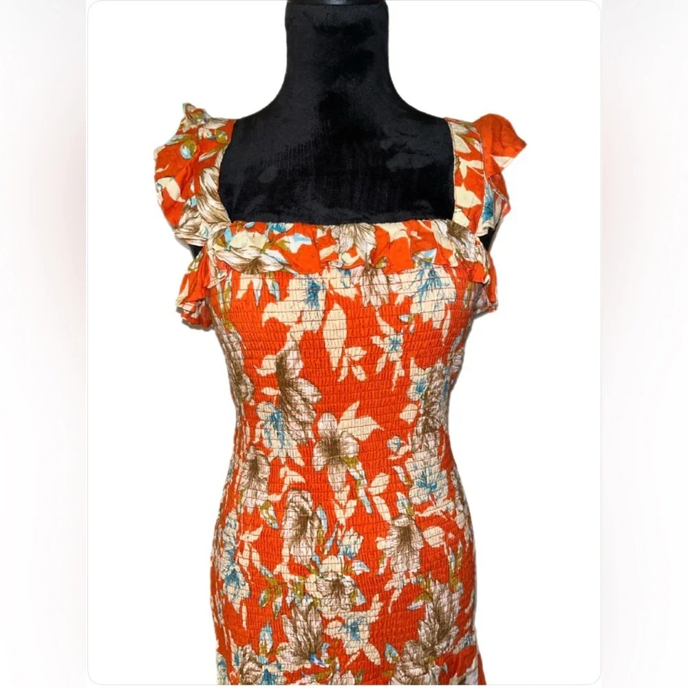 NWOT Band of the Free Smocked Floral Mini Dress- Small - Picture 3 of 7